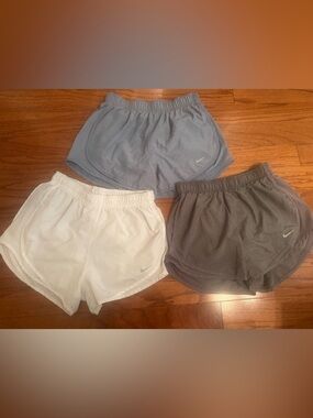 Nike Women's Athletic Shorts Triio